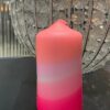 Cette bougie NEON est parfaite pour décorer vos pièces ou encore pour sublimer vos tables. Elle y apportera une touche de fantaisie et de singularité. De plus, avec ses couleurs fortes elle apportera de la luminosité et de la gaieté à votre intérieur.