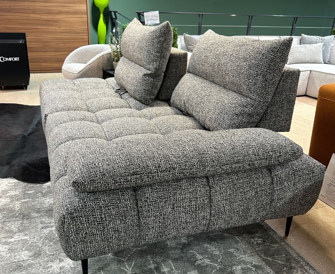 Canapé seraphin vue de coté avancé